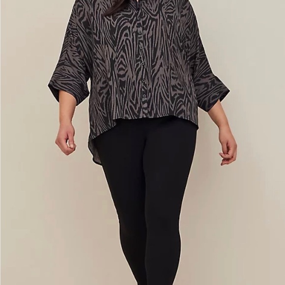 TORRID Zebra Print 🦓 Kimono - Picture 2 of 5